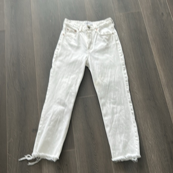 Zara Button Fly High Rise Raw Distressed Hem Straight Leg White Jeans Size 4 - Picture 11 of 13
